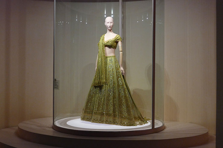 India in Fashion: The Impact of Indian Dress and Textiles on the ...